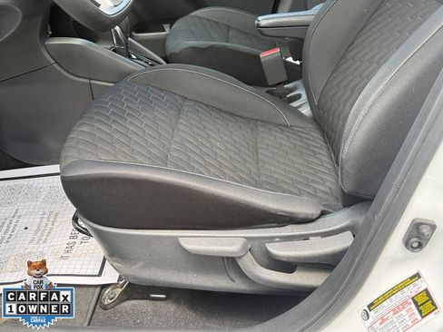 Used 2022 Nissan Kicks S w/ Interior Electronics Package FWD image 16