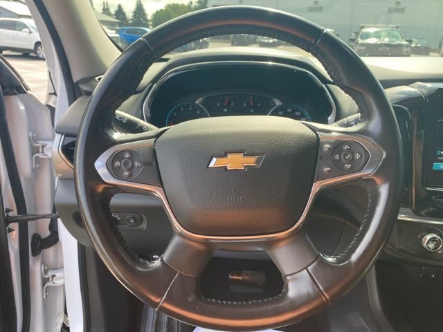 Used 2018 Chevrolet Traverse LT w/ LPO, 'HIT The Road' Package FWD image 21