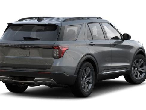 New 2025 Ford Explorer Active w/ Active Comfort Package image 26