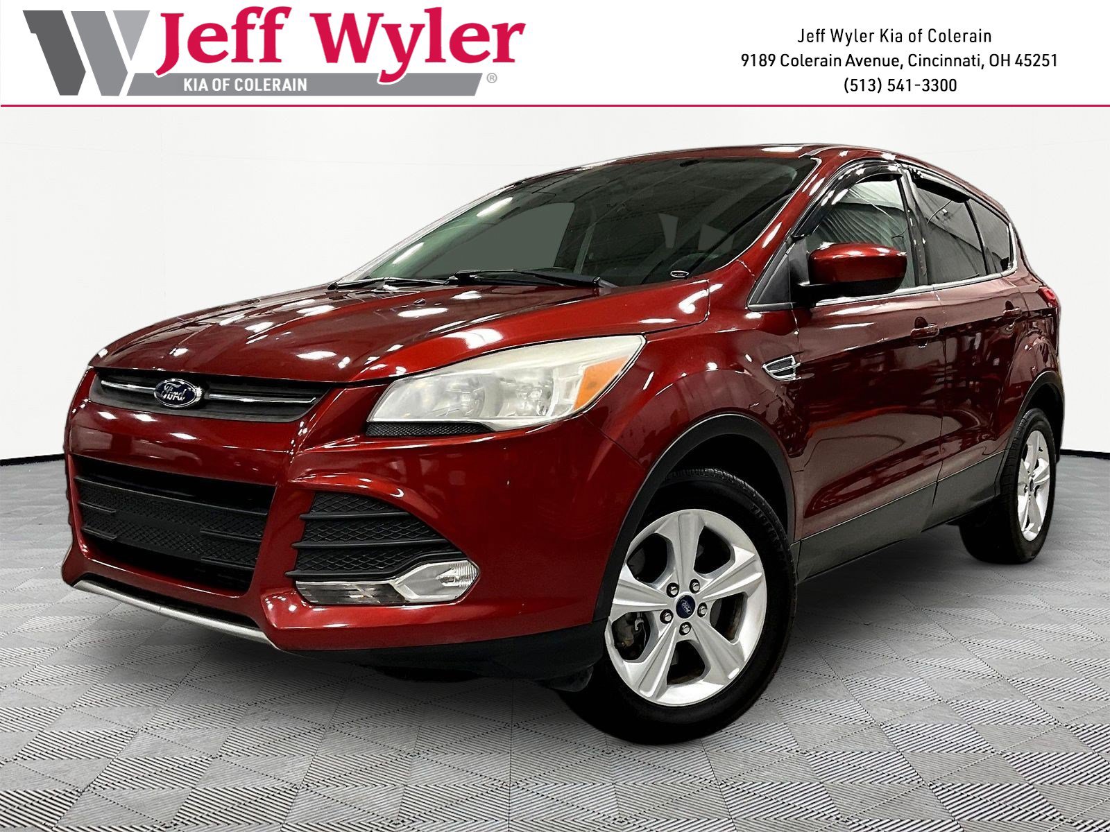 Used 2015 Ford Escape SE AWD/4WD image 1