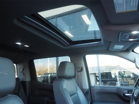 Used 2020 GMC Sierra 1500 Denali w/ Denali Ultimate Package image 26