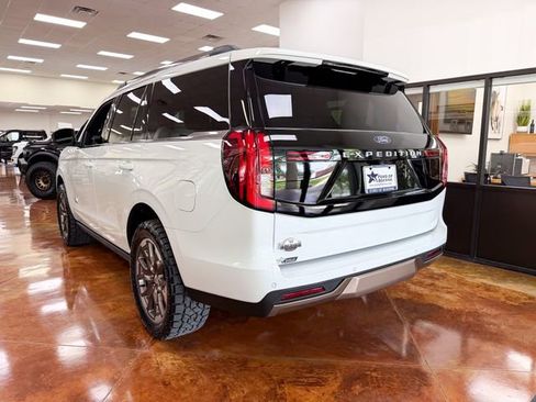 New 2026 Ford Expedition King Ranch AWD/4WD image 2