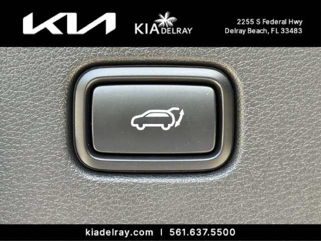 Used 2026 Kia Sportage EX w/ EX Panorama Roof Package FWD image 9