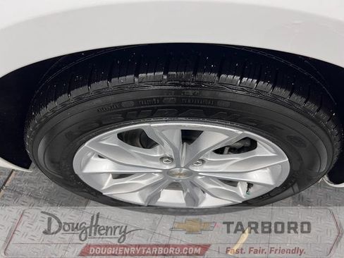 Used 2024 Chevrolet Malibu LT FWD image 16