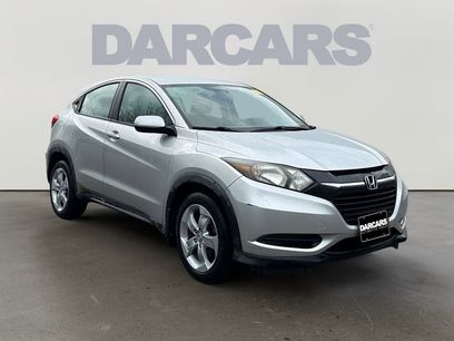 Used 2016 Honda HR-V LX