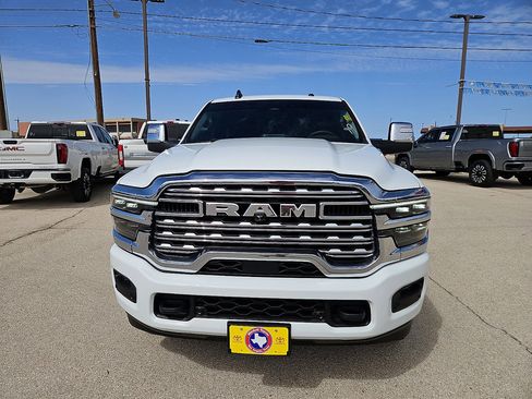 Used 2025 RAM 2500 Limited image 8