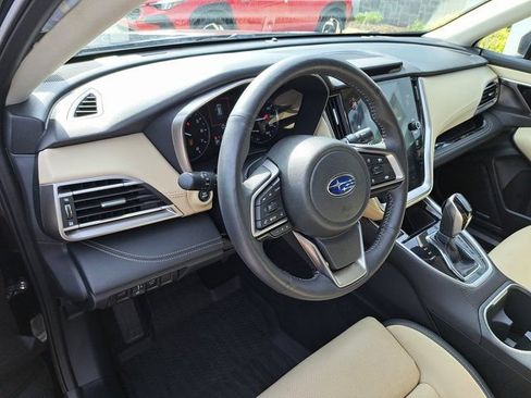 Certified 2025 Subaru Outback Limited AWD/4WD image 10