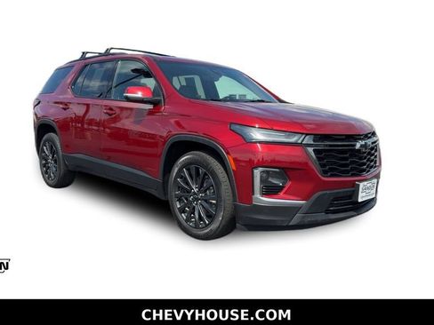 Used 2023 Chevrolet Traverse RS AWD/4WD image 1