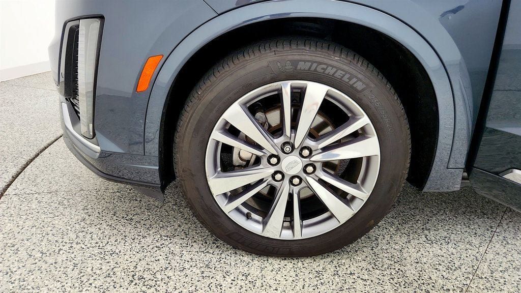 Used 2020 Cadillac XT6 Premium Luxury AWD/4WD image 9
