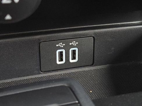 Used 2022 Ford Ranger Lariat w/ Equipment Group 501A High image 8