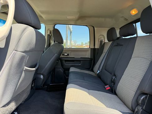 Used 2012 RAM 2500 SLT w/ Technology Group AWD/4WD image 19