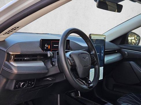 Used 2023 Ford Mustang Mach-E Select RWD image 8