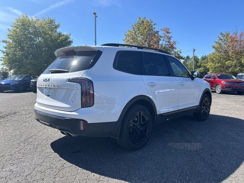 Used 2025 Kia Telluride SX X-Line AWD/4WD image 4