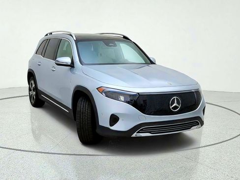 Used 2024 Mercedes-Benz EQB 250+ image 4