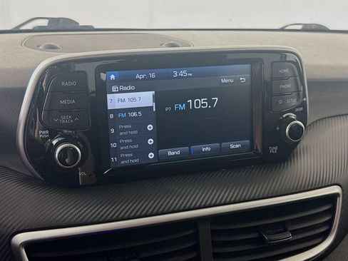 Used 2019 Hyundai Tucson SE FWD image 16