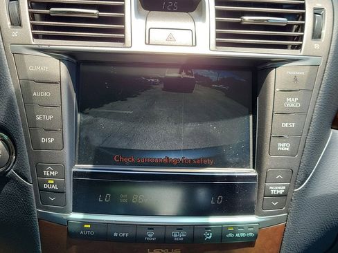 Used 2012 Lexus LS 460 w/ Sport Pkg RWD image 33