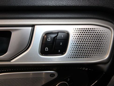 Used 2023 Ford Explorer ST w/ Equipment Group 401A AWD/4WD image 10