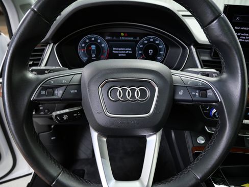 Used 2023 Audi Q5 2.0T Premium Plus w/ Premium Plus Package AWD/4WD image 23