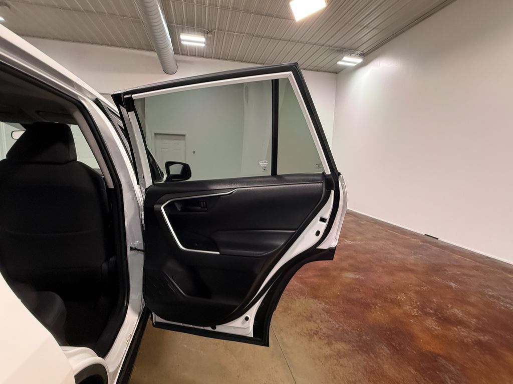 Used 2023 Toyota RAV4 LE AWD/4WD image 64