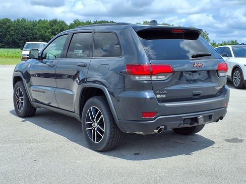 Used 2017 Jeep Grand Cherokee Trailhawk image 10