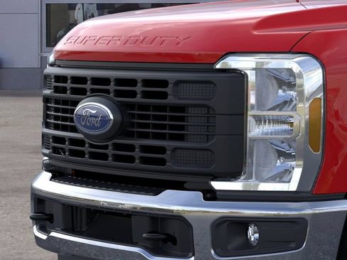 New 2026 Ford F350 XL w/ XL Chrome Package AWD/4WD image 17