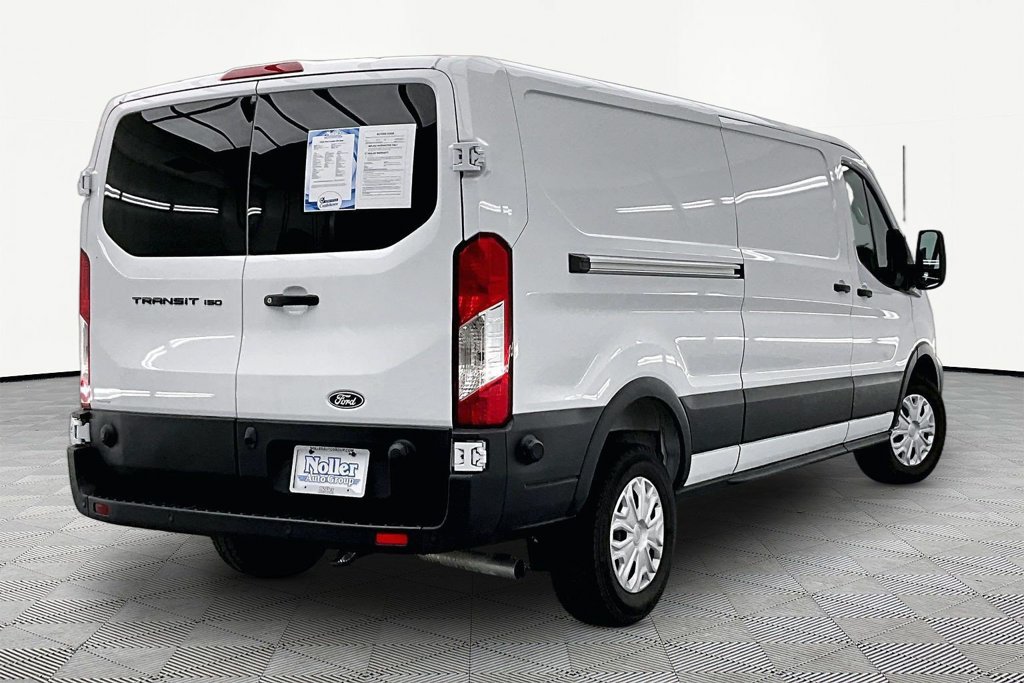 Used 2026 Ford Transit 150 Low Roof RWD image 2