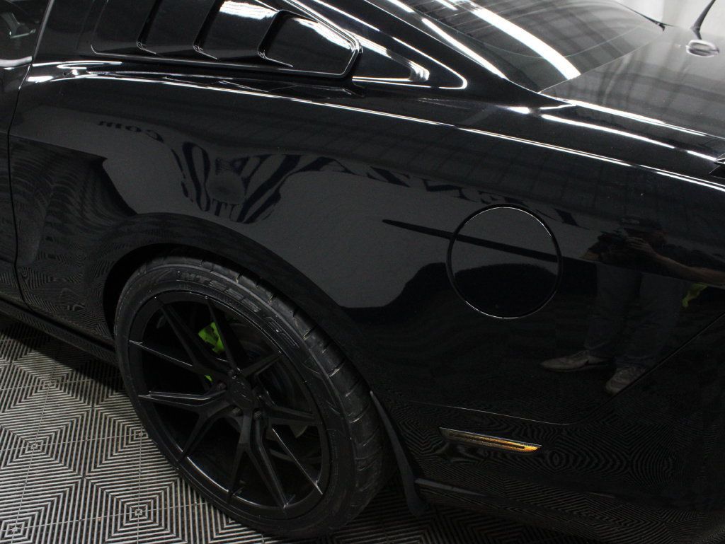 Used 2013 Ford Mustang GT Premium w/ Security Pkg RWD image 32