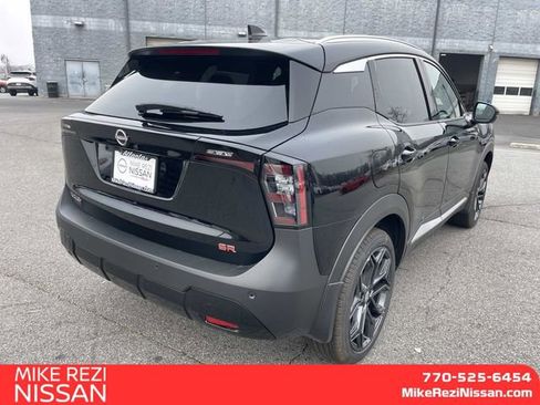 New 2026 Nissan Kicks SR w/ SR Premium Package image 3