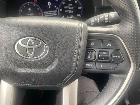 Used 2025 Toyota 4Runner TRD Sport Premium AWD/4WD image 23