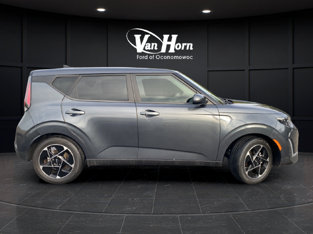 Used 2023 Kia Soul EX FWD image 8
