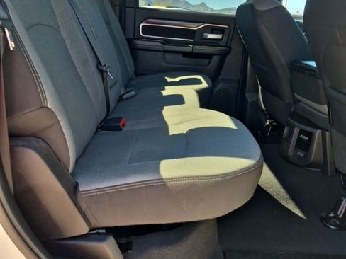 Used 2024 RAM 3500 Big Horn image 31