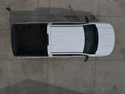 Used 2021 Chevrolet Silverado 1500 W/T w/ WT Value Package image 10