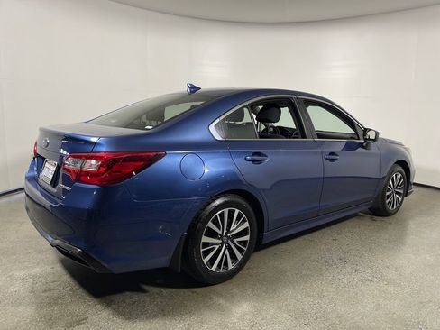 Used 2019 Subaru Legacy 2.5i Premium image 3