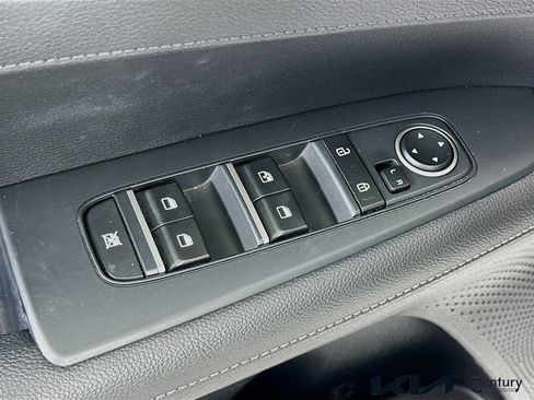 Certified 2020 Kia Forte GT-Line image 17