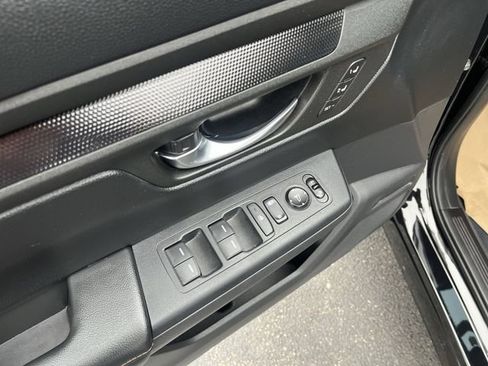 Used 2025 Honda CR-V Sport-L image 17