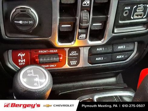 Used 2024 Jeep Wrangler Unlimited Rubicon image 27