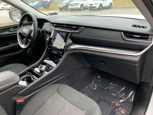 Certified 2022 Jeep Grand Cherokee L Laredo w/ Luxury Tech Group I image 13