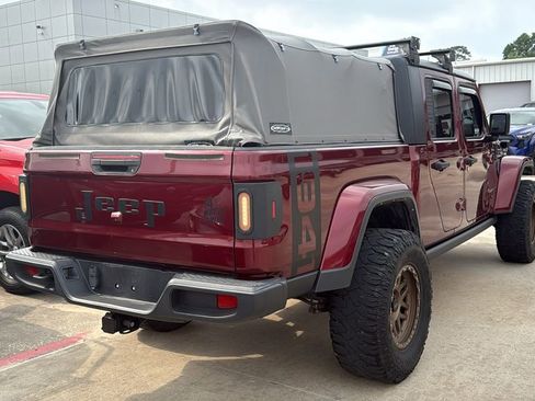 Used 2022 Jeep Gladiator Sport AWD/4WD image 3