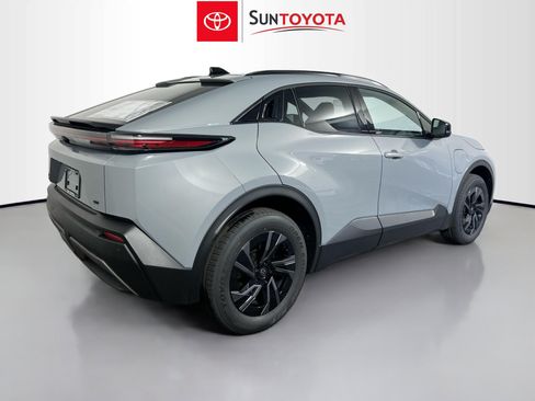 New 2026 Toyota C-HR AWD/4WD image 4