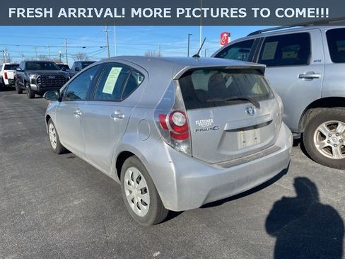 Used 2014 Toyota Prius C Two image 6