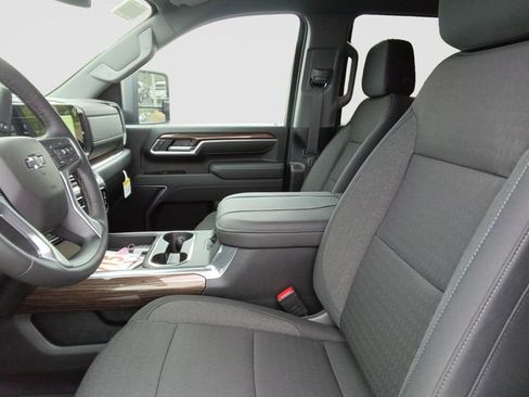 New 2026 Chevrolet Silverado 2500 LT w/ Trail Boss Package AWD/4WD image 10