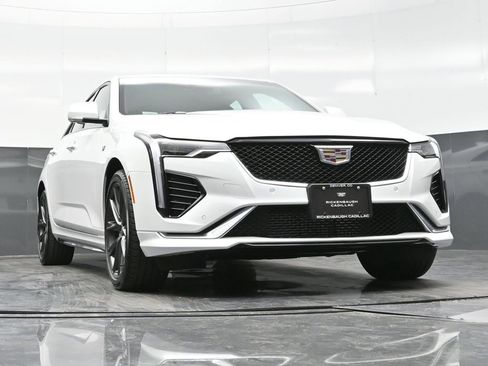 New 2025 Cadillac CT4 Sport image 9