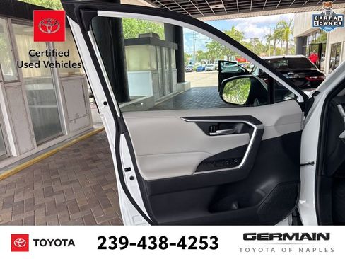 Used 2024 Toyota RAV4 XLE image 17