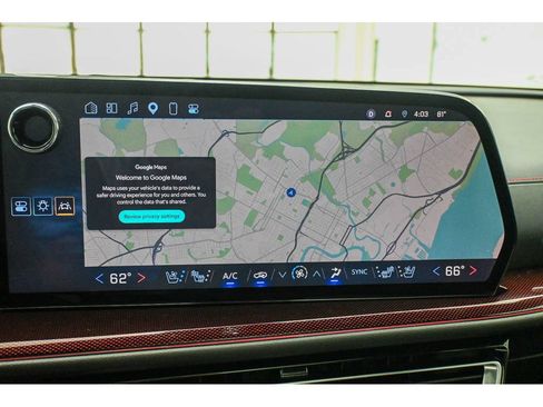 Used 2024 Chevrolet Traverse RS FWD image 56
