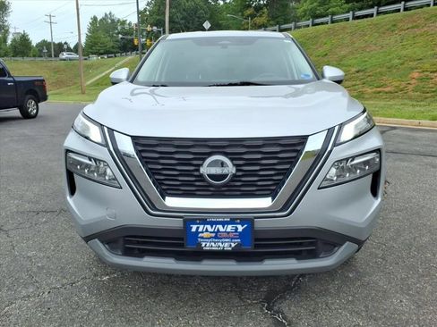 Used 2023 Nissan Rogue SV AWD/4WD image 8