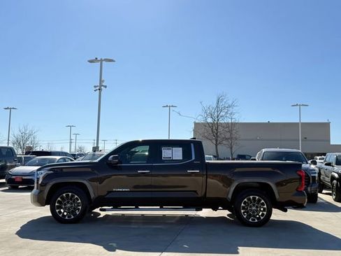 Used 2022 Toyota Tundra Limited image 8