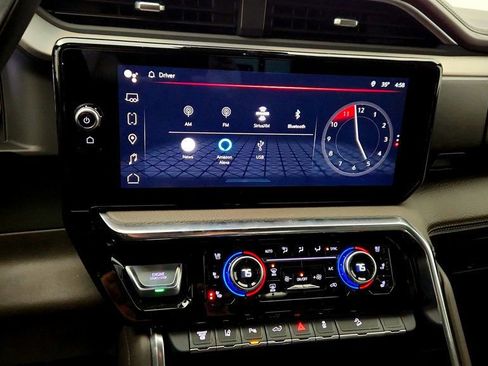 Used 2024 GMC Sierra 2500 Denali w/ Denali Reserve Package image 16