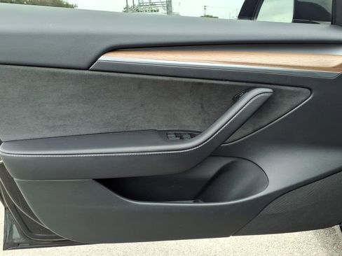 Used 2023 Tesla Model 3 Standard Range RWD image 22