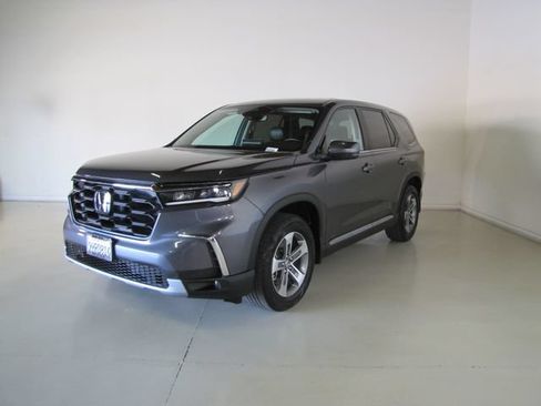 Certified 2023 Honda Pilot EX-L image 1