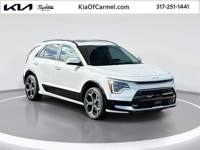 Used 2025 Kia Niro SX Touring